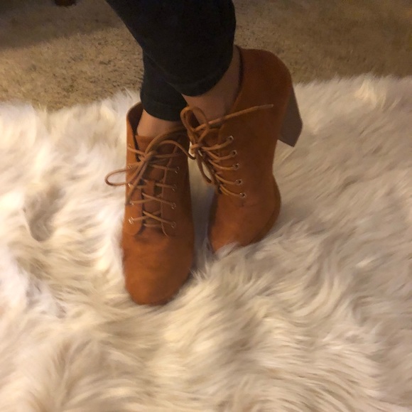 Shoes - Tan platform ankle booties